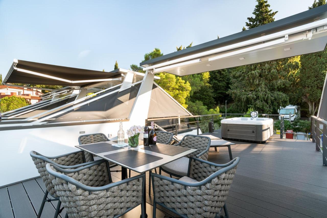 The Sea Lodges Portoroz - Bootshaus Floating Sea House Dış mekan fotoğraf
